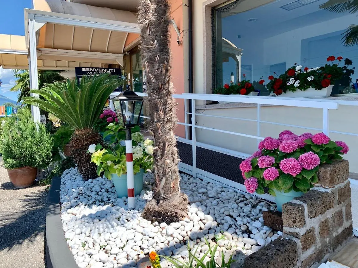 Guest house The Lighthouse Rooms Lazise