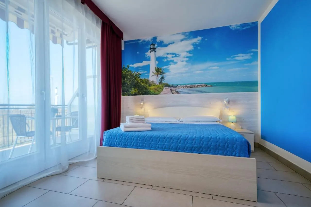 The Lighthouse Rooms Lazise 2*,  Italy