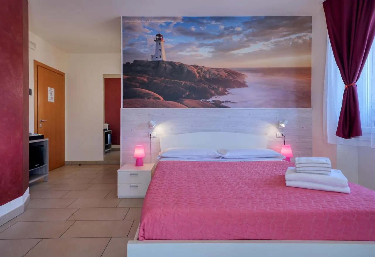 The Lighthouse Rooms Lazise Italy