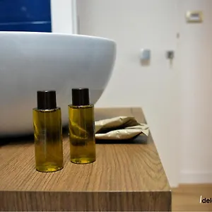 https://les-3-chambres.lecce-hotels.com