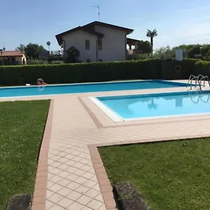 Appartamento Con Piscina A