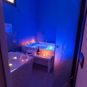 Etnea 208 Luxury Jacuzzi , Catania Italy
