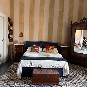 Palazzo Zappata Luxury Centro Maison d'hôtes Noto